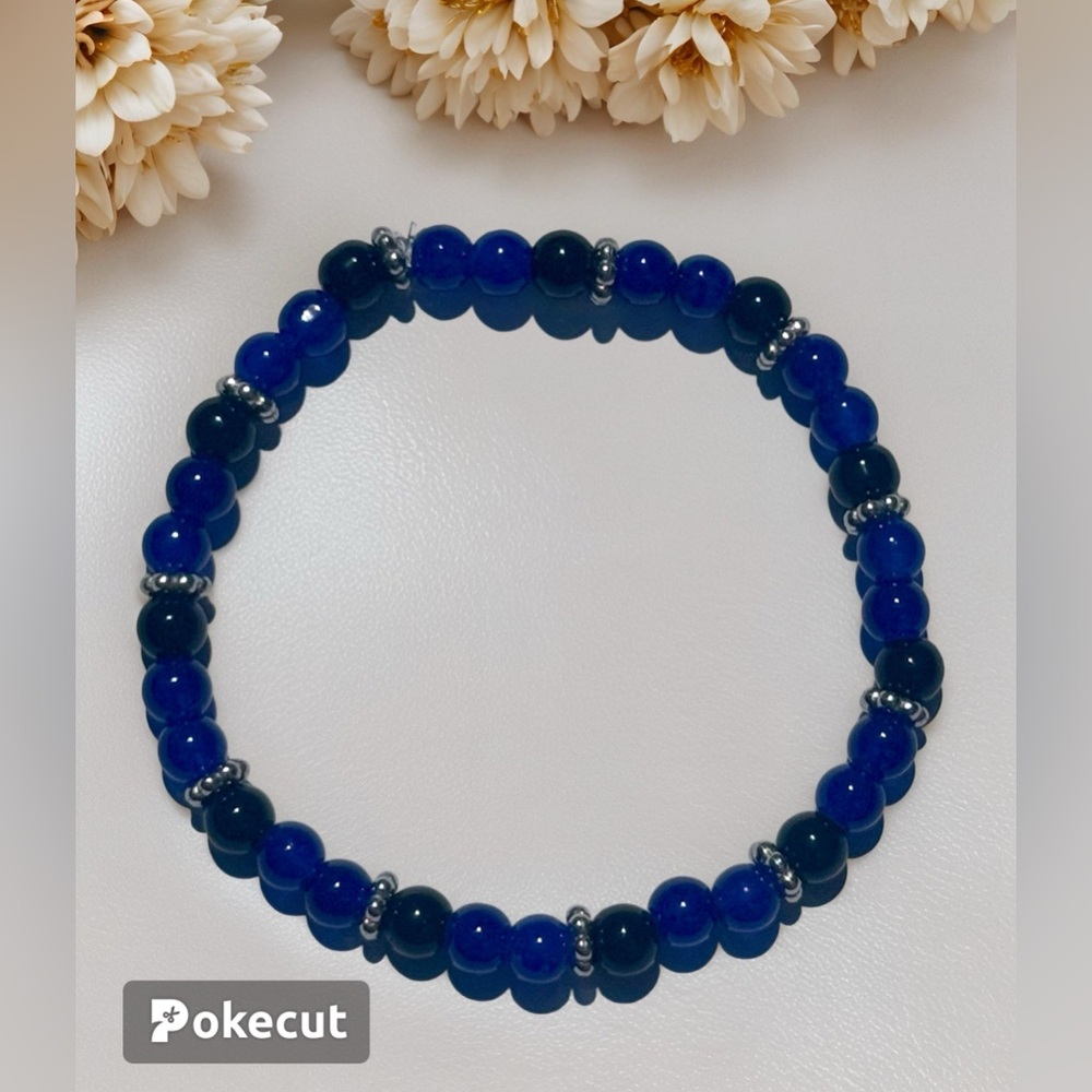 Silver and Blue Glass Bead Bracelet, 8” inches